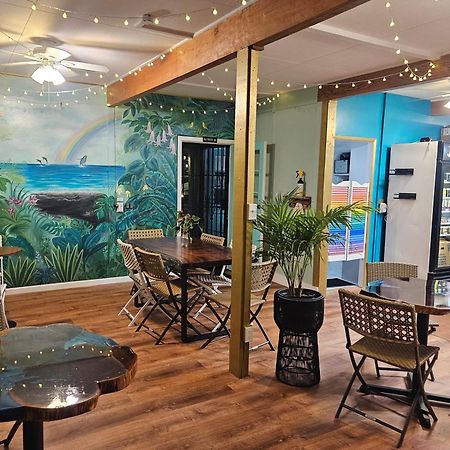 Pahoa Village Hostel Exterior photo