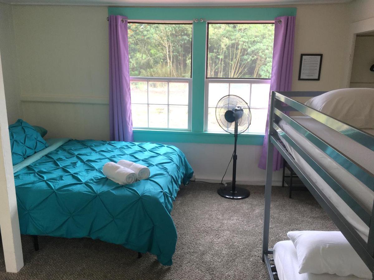 Pahoa Village Hostel Exterior photo