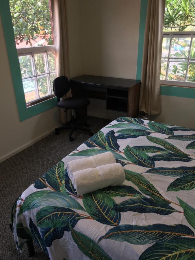 Pahoa Village Hostel Exterior photo